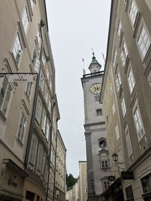 Getreidegasse by null