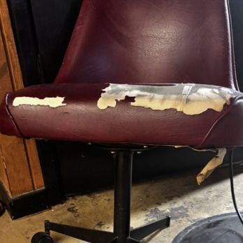 Fyroza Upholstery Studio - Furniture Reupholstery Near Me - Fort Worth, Texas Fyroza Upholstery Studio - Furniture Reupholstery Near Me - Fort Worth, Texas