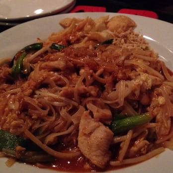 SaBai Modern Thai - Chicken pad thai - Thai Near Me - Phoenix, Arizona SaBai Modern Thai - Chicken pad thai - Thai Near Me - Phoenix, Arizona