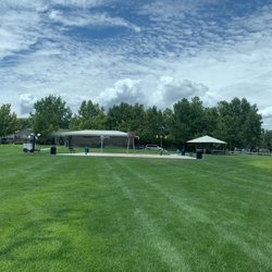 Nolan Park - Splash pad, pavilion, bathrooms