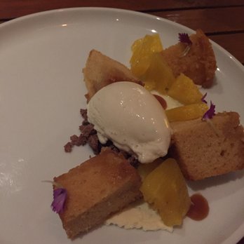 Ka'ana Kitchen - Toffee cake. Not bad, not great. - Asian Fusion Near Me - Wailea, Hawaii