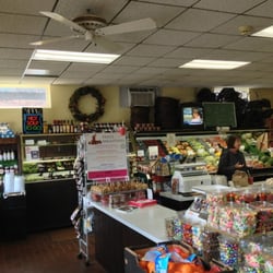 Hinsdale Fruit Store - Inside