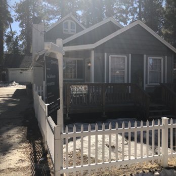 Big Bear Lake California - Front of the house - Vacation Rentals Near Me - Big Bear Lake, California