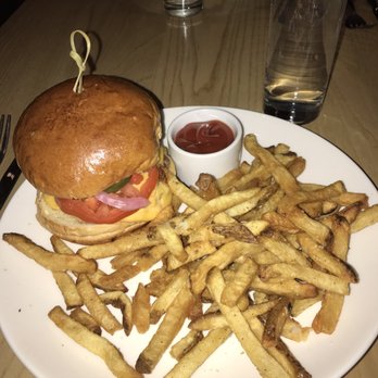 The Marq - The Marq Burger - New American Near Me - Chicago, Illinois