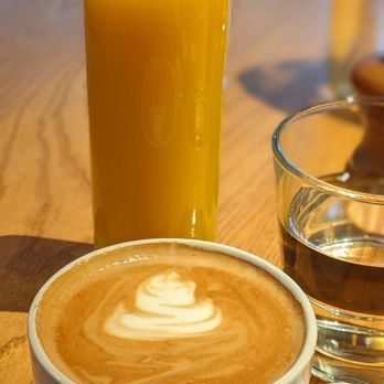 Beatrix - Fresh squeezed orange juice and cafe latte - New American Near Me - Chicago, Illinois Beatrix - Fresh squeezed orange juice and cafe latte - New American Near Me - Chicago, Illinois