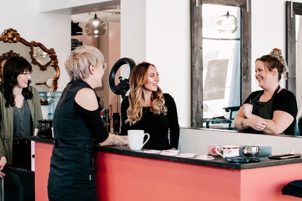 The Hair Company Logo