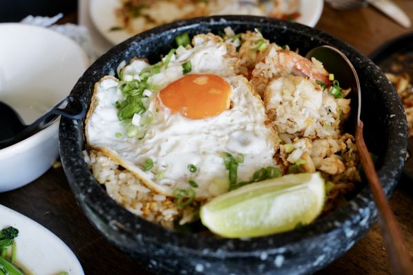 La ong Beverly Hills by null