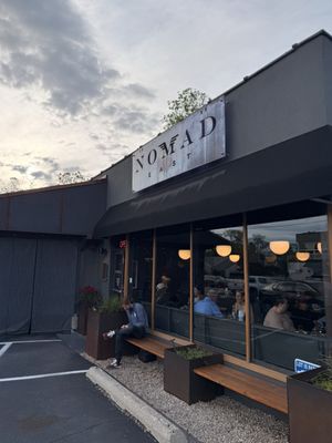 Nomad East by null
