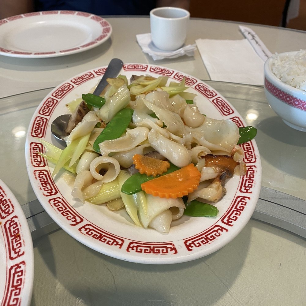 Silver Palace - Slice conch sautéed with veggie - Chinese Near Me - Miami, Florida