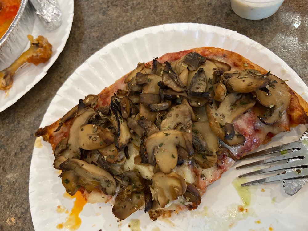 RAY’S PIZZA - 139 Photos & 283 Reviews - 15577 N Hayden Rd, Scottsdale ...