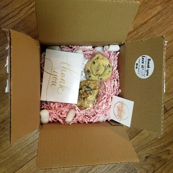 Fee's Sweets - Consistently great presentation! - Cupcakes Near Me