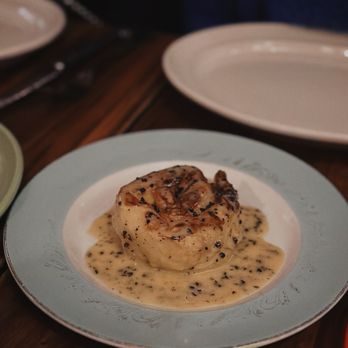 Vin Mon Lapin - Wine Bars Near Me - Montreal, Quebec