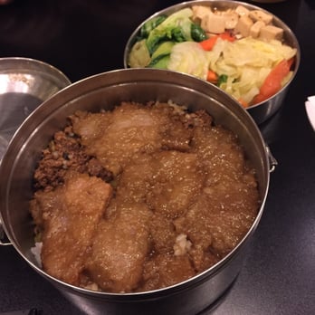 Class 302 Tea Cafe - Taiwanese pork bento - Taiwanese Near Me - Irvine, California