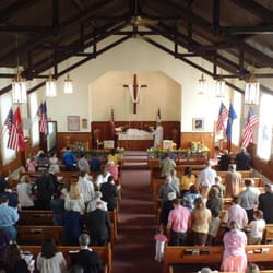 Congregational Free Church of Christ - Interior - Communion.