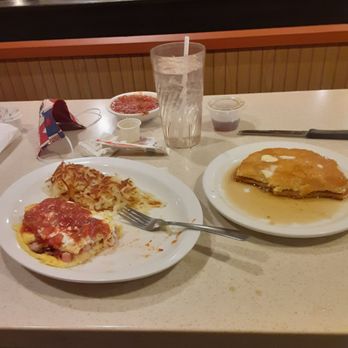 Country Pride - Farmers omlet hashbrowns and pancakes decent service foodways awesome - Comfort Food Near Me - Willcox, Arizona Country Pride - Farmers omlet hashbrowns and pancakes decent service foodways awesome - Comfort Food Near Me - Willcox, Arizona