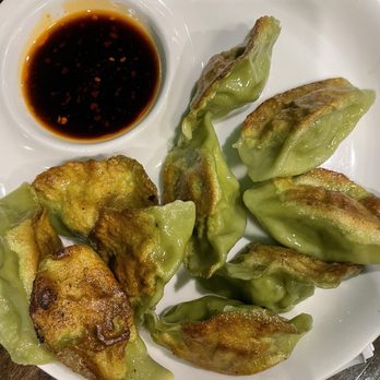 Corner 17 - Spinach Pan-Fried Dumplings - Chinese Near Me - Saint Louis, Missouri