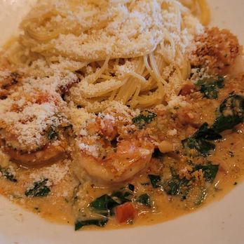 The Cheesecake Factory - Garlic shrimp with angel hair pasta - Desserts Near Me - Mesa, Arizona