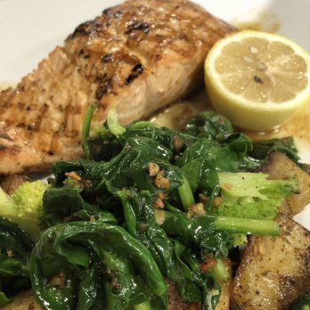 Donna Sarah - Broiled Salmon and vegetables - Pizza Near Me - Cooper City, Florida