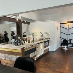 Colsie Coffee and Bakeshop