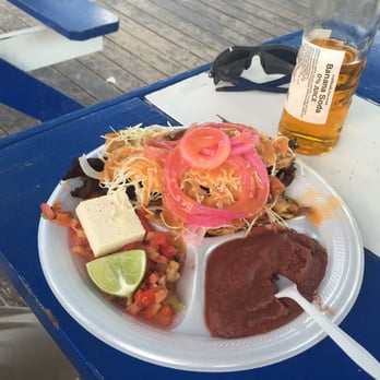 Antojitos Hondureños El Progreso - Food Trucks Near Me - Austin, Texas