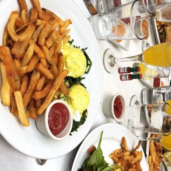 B Cafe - Brunch food - Bars Near Me - New York, New York