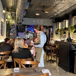 Golden Fleece Restaurant