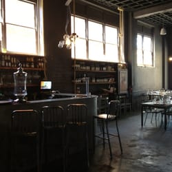 La Bonne Table - Bar and dining area, good for large long group lunches or sitting up at the bar for a drink before dinner