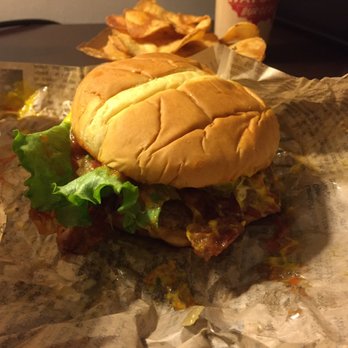 Wayback Burgers - Bacon burger, looked better than it tasted. - American Near Me - Danbury, Connecticut Wayback Burgers - Bacon burger, looked better than it tasted. - American Near Me - Danbury, Connecticut