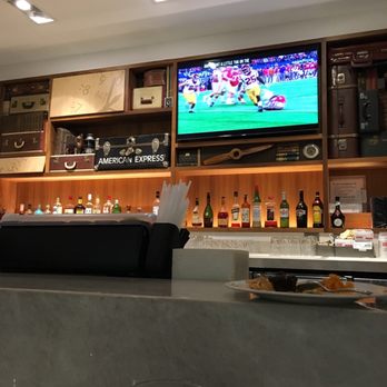 The Centurion Lounge - Airport Lounges Near Me - Dallas, Texas