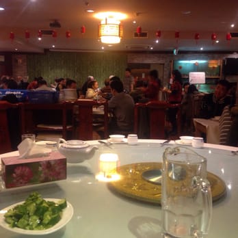 Red Chilli Sichuan Restaurant - 12 ppl Round table - perfect for a group of friends - Chinese Near Me - Haymarket, NSW