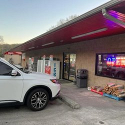 Izzy's One Stop