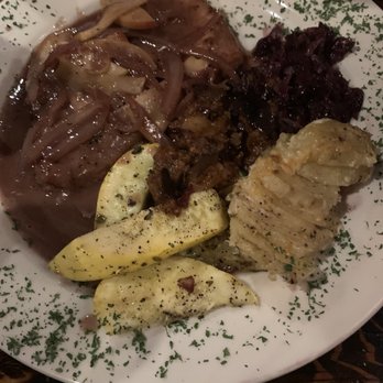 Federicos Grill - Pork Loin Chop with Apple - Wine Bars Near Me - Fremont, California Federicos Grill - Pork Loin Chop with Apple - Wine Bars Near Me - Fremont, California