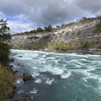 White Water Walk - Niagara River class 6 rapids - Hiking Near Me - Niagara Falls, Ontario White Water Walk - Niagara River class 6 rapids - Hiking Near Me - Niagara Falls, Ontario