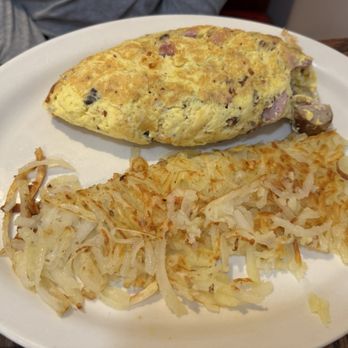 Sugar Grove Cafe - Meat Lover Omelet - Creperies Near Me - Sugar Grove, Illinois