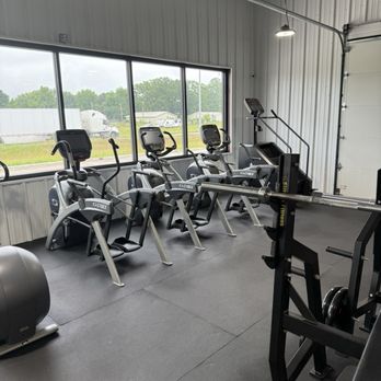 TR Fitness - Gyms Near Me - Rogersville, Missouri TR Fitness - Gyms Near Me - Rogersville, Missouri