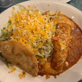 Nando's Mexican Cafe - Lunch special taco, enchiladas and tostadas - Mexican Near Me - Queen Creek, Arizona