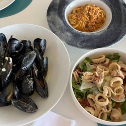 La Spigola - Cozze, Tagliono, Insalata con Calamari Fritti