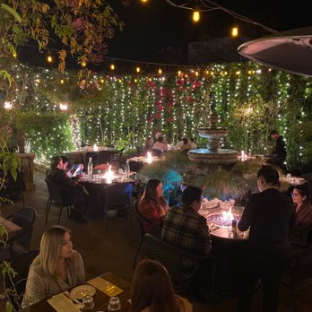 Zaytoon - Outdoor seating - Lebanese Near Me - Santa Barbara, California Zaytoon - Outdoor seating - Lebanese Near Me - Santa Barbara, California