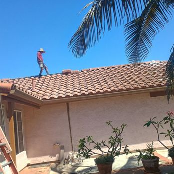Cesar Arenas  - We got updates as the job was progressing - Roofing Near Me