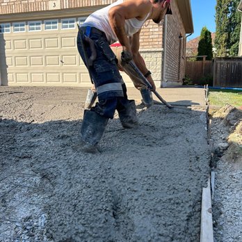 Pendulum Custom Concrete & Contracting - a man pouring concrete - Masonry/Concrete Near Me - Welland, Ontario Pendulum Custom Concrete & Contracting - a man pouring concrete - Masonry/Concrete Near Me - Welland, Ontario