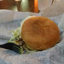Loncar's Liquors - Grilled Chicken Sandwich.