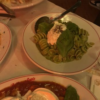Arthur & Sons - Pesto Pasta! Delicious! - Italian Near Me - New York, New York Arthur & Sons - Pesto Pasta! Delicious! - Italian Near Me - New York, New York