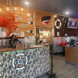 Red Claw Juicy Seafood & Bar