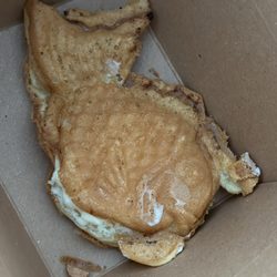 Uoni Bubble Tea - Cream cheese Taiyaki 9/15/23