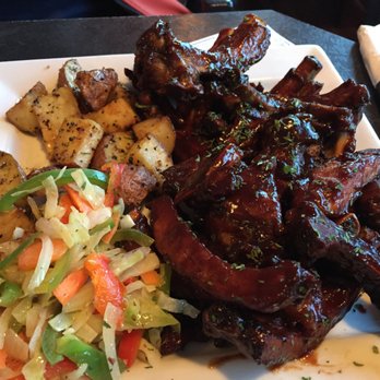 Dock 'N' Duck Pub & Grill - American Near Me - Balfour, British Columbia