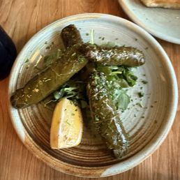Dolmathes 4 pieces Dolmathes 4 pieces