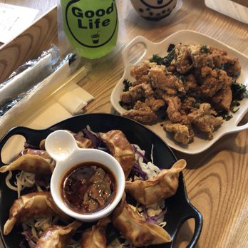 Moom Muum  - Love the fried basil in the chicken and theres real fruit in all their fruity teas! - Thai Near Me - Dallas, Texas