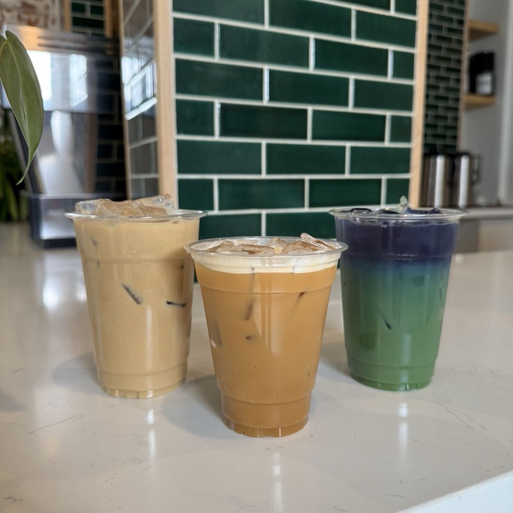 Milka Coffee Roasters - Apple Hill Latte, Sparkling Milka, Blue Magic School Bus Matcha - Coffee Roasteries Near Me - Sacramento, California Milka Coffee Roasters - Apple Hill Latte, Sparkling Milka, Blue Magic School Bus Matcha - Coffee Roasteries Near Me - Sacramento, California