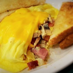 Jacqlons Cafe - Omelette