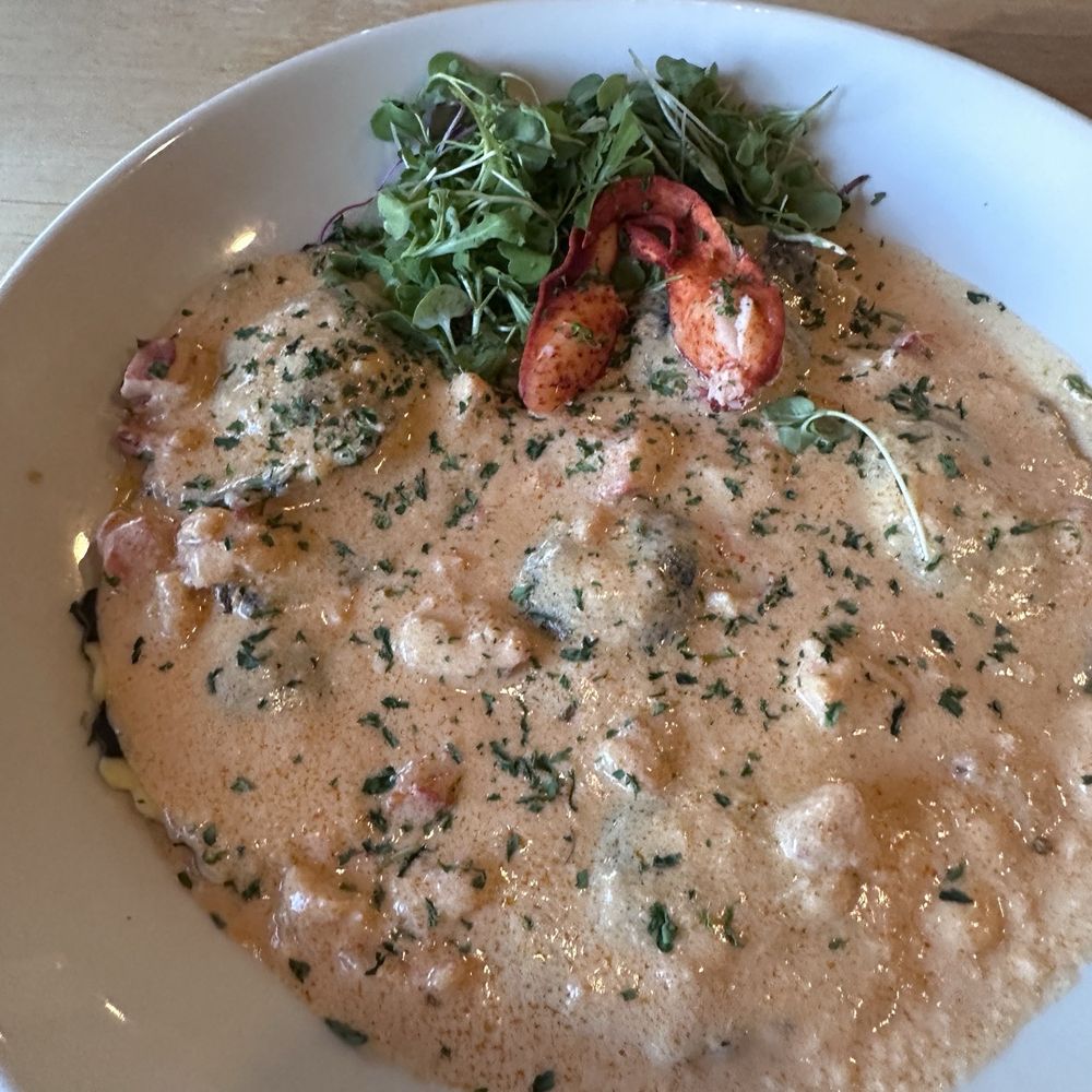 Alisson's Restaurant - Lobster  Ravioli - Seafood Near Me - Kennebunkport, Maine